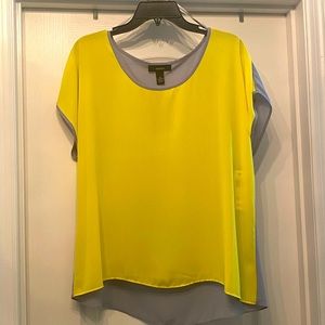 Alfani yellow and gray top size 10
